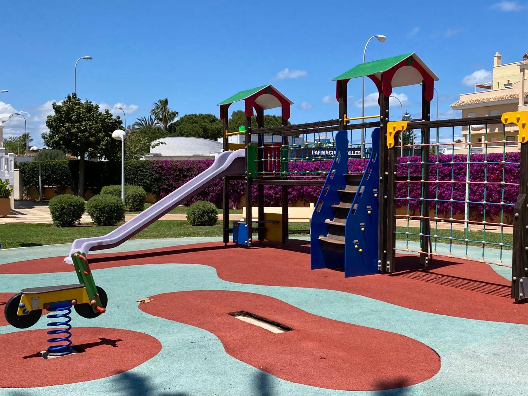 Residencial Aquamarinas * Denia